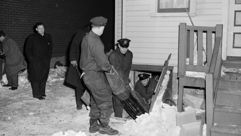 Love to Death: How a Couple Killed Lonely Women Love to Death: How a Couple Killed Lonely Women