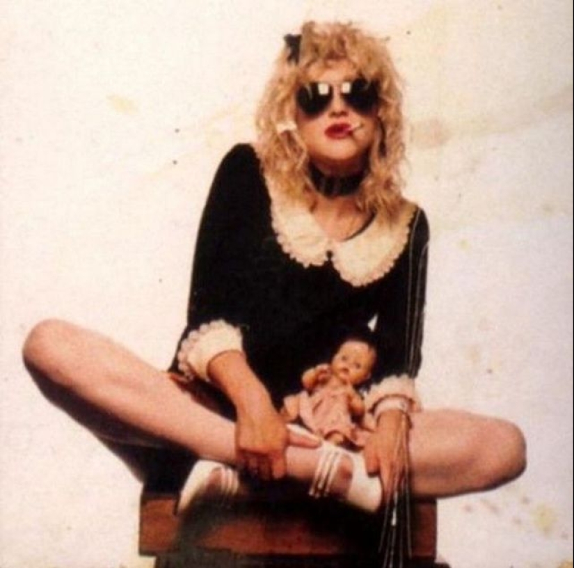 LSD at 6, striptease and theology: how was the youth of Courtney Love, the scandalous muse of Kurt Cobain