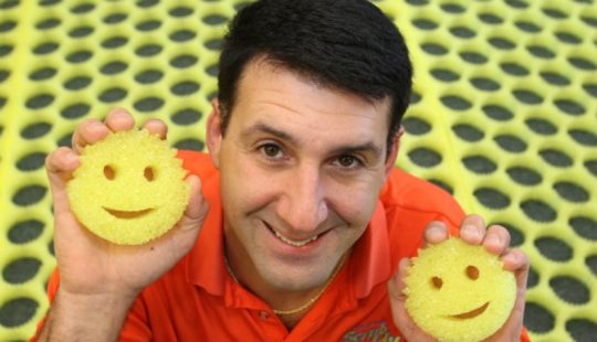 Marketing the American way: how to earn 100 million on kitchen sponges-emoticons Marketing the American way: how to earn 100 million on kitchen sponges-emoticons
