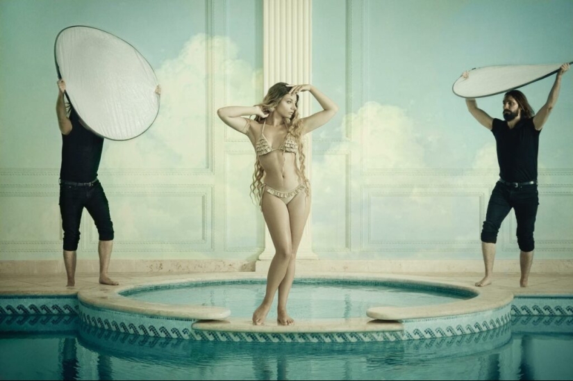 Matilda Oscar: blurring the lines between photography and painting Matilda Oscar: blurring the lines between photography and painting