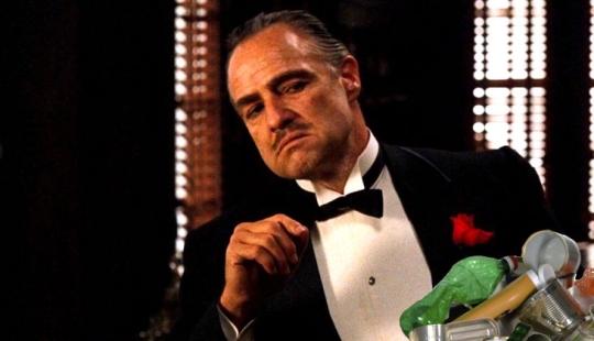 "Me estás preguntando a sacar la basura, pero lo hacen sin respeto": el aroma de negocios de la American mafia "Me estás preguntando a sacar la basura, pero lo hacen sin respeto": el aroma de negocios de la American mafia