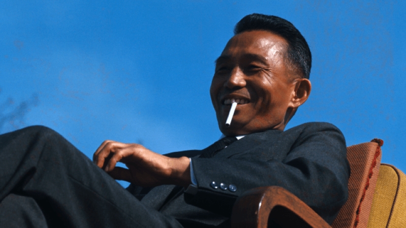 Measurements of the length of skirts, forced haircuts and "cages of shame": everyday life in South Korea in the 70s Measurements of the length of skirts, forced haircuts and "cages of shame": everyday life in South Korea in the 70s