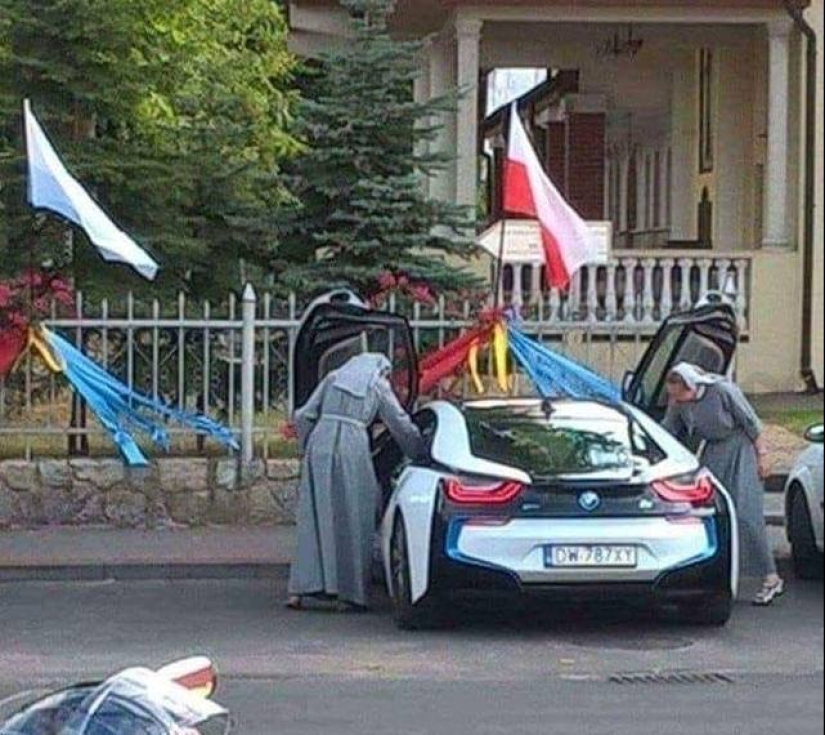 "Mientras tanto en...": 20 fotos con rasgos de diferentes países