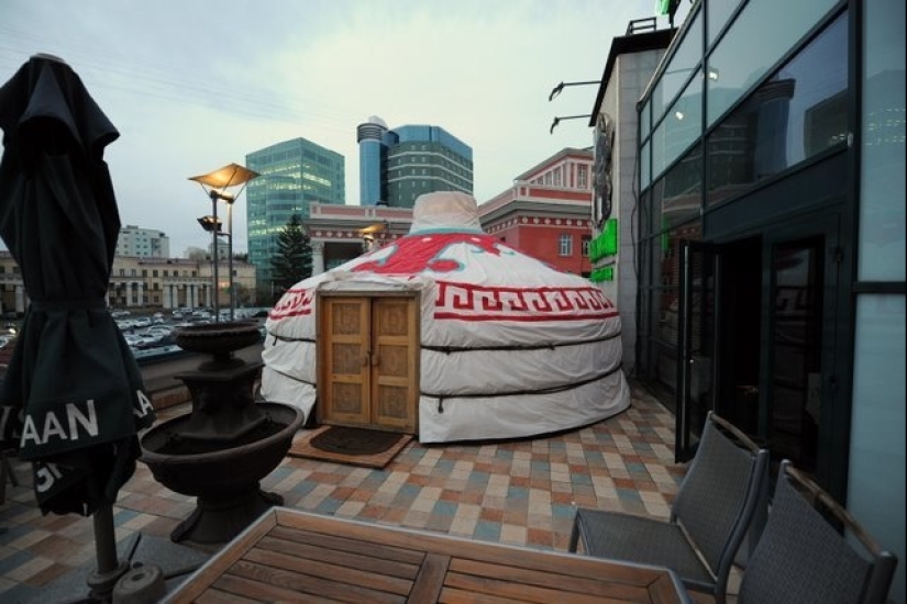 "Mientras tanto en...": 20 fotos con rasgos de diferentes países