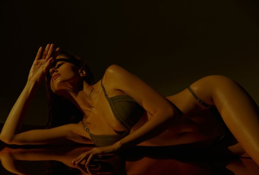 Moda-desnudo por Viktor Korneev