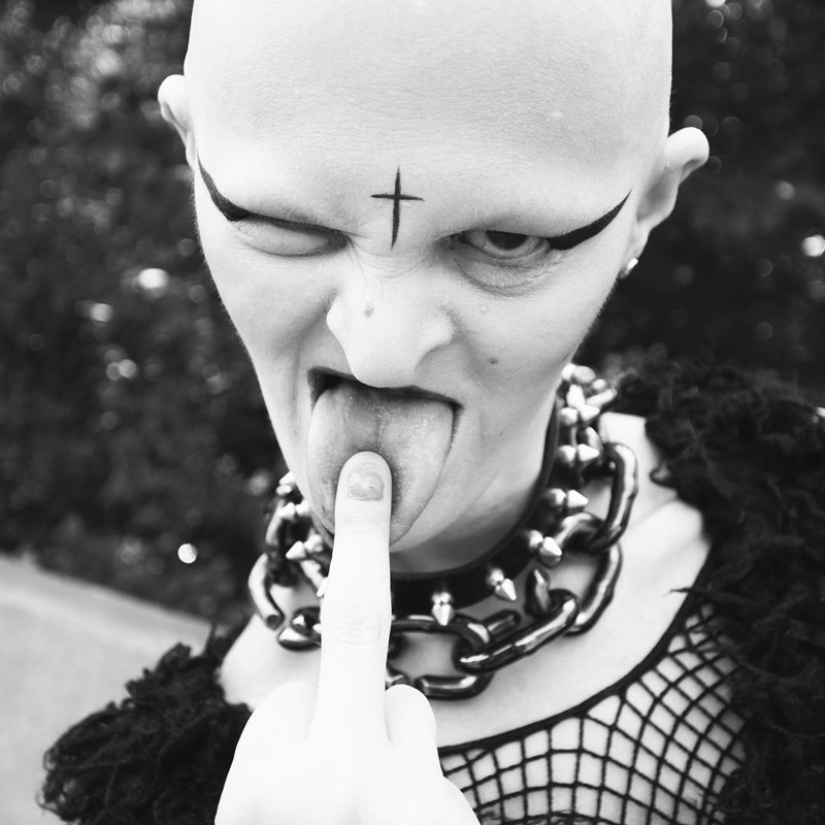 Modelos con defectos en la apariencia: fealdad o un punto culminante?