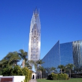 Modern temple architecture