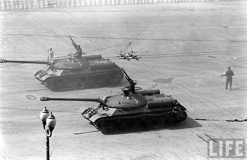 Moscú en 1947 a través de los ojos de un americano Moscú en 1947 a través de los ojos de un americano