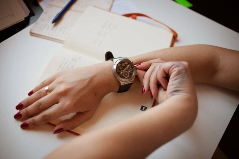 más de 20 pruebas visuales de que la vida de los zurdos está llena de pruebas más de 20 pruebas visuales de que la vida de los zurdos está llena de pruebas