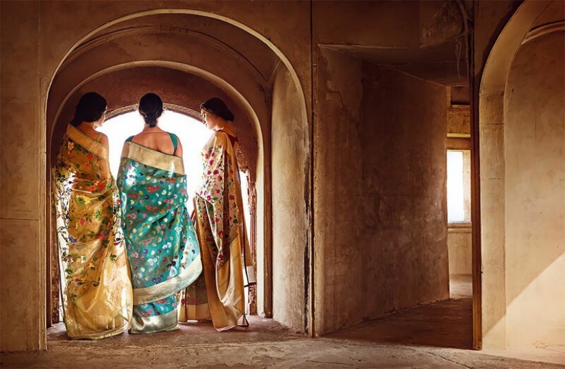 "Mumbai's history": the fusion of traditional wedding fashion India with the modern trends "Mumbai's history": the fusion of traditional wedding fashion India with the modern trends