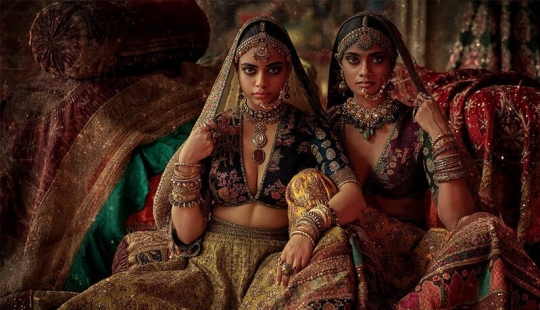 "Mumbai's history": the fusion of traditional wedding fashion India with the modern trends
