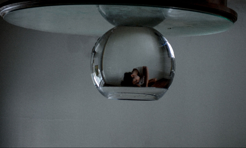 Naked Dana, filmed through an aquarium