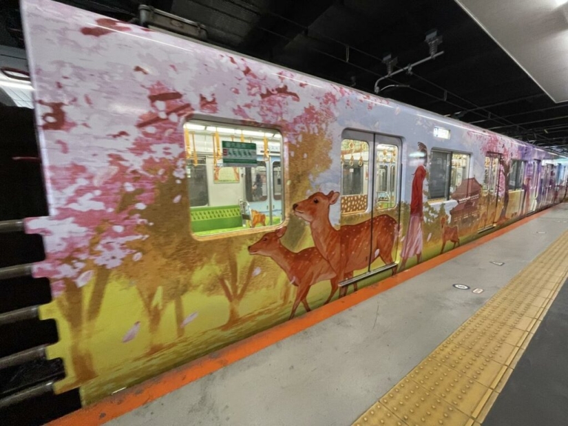 Narashika: el increíblemente lindo tren de renos en Japón