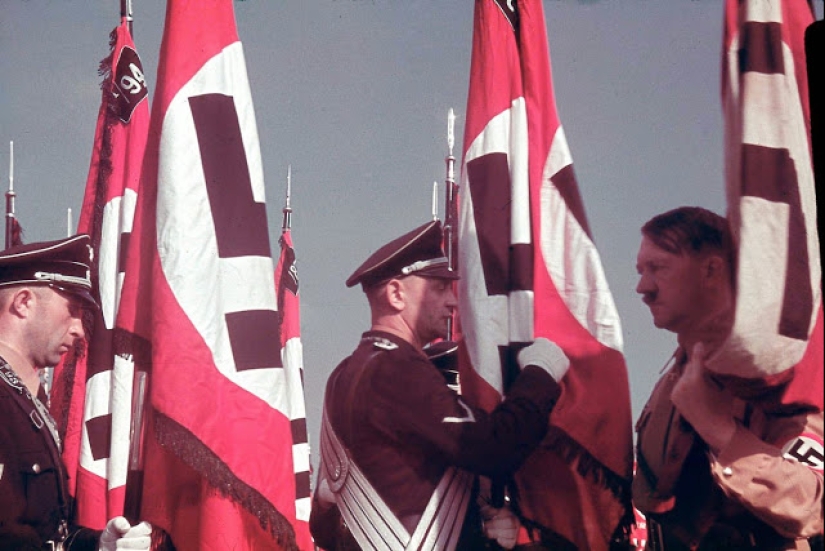 Nazi Germany in color photos by Hugo Jaeger, Hitler's personal photographer Nazi Germany in color photos by Hugo Jaeger, Hitler's personal photographer
