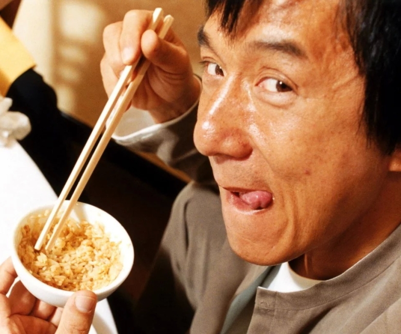 No deje que la punta, no la corte en la línea, no señalar con el dedo: ¿qué no hacer en Japón, para no ofender a los locales No deje que la punta, no la corte en la línea, no señalar con el dedo: ¿qué no hacer en Japón, para no ofender a los locales