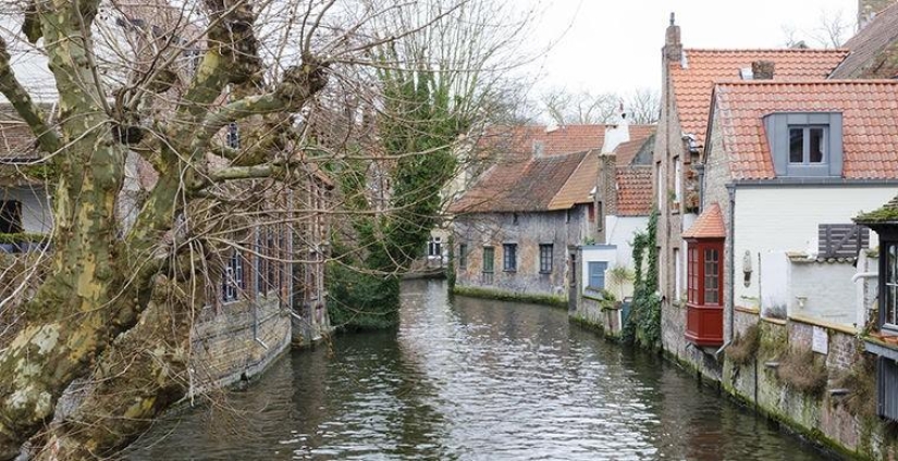 No solo Venecia: las 5 ciudades más bellas sobre el agua