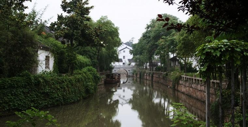 Not only Venice: the 5 most beautiful cities on the water