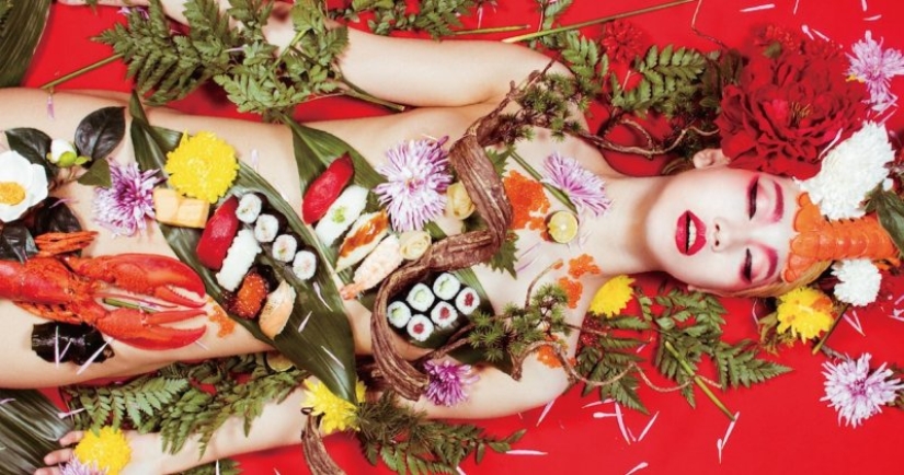 Nyotaimori: ¿cómo surgió la tradición de comer sushi a partir de un desnudo femenino