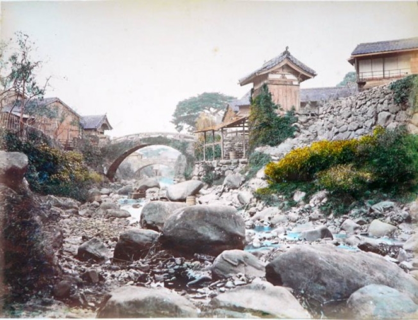 Old Japan of the second half of the 19th century in photographs by Adolfo Farsari Old Japan of the second half of the 19th century in photographs by Adolfo Farsari