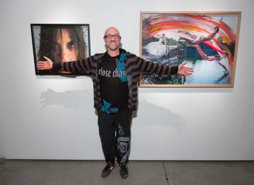 Oleg Kulik-artista, escultor y hombre perro Oleg Kulik-artista, escultor y hombre perro