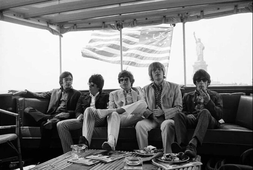 On a snow-white yacht: 20 vintage photos of Monroe, Hepburn and other stars at sea On a snow-white yacht: 20 vintage photos of Monroe, Hepburn and other stars at sea