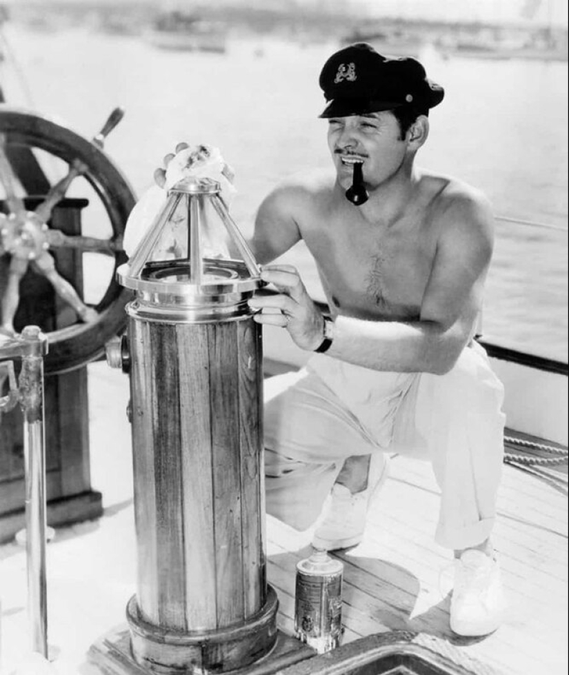 On a snow-white yacht: 20 vintage photos of Monroe, Hepburn and other stars at sea On a snow-white yacht: 20 vintage photos of Monroe, Hepburn and other stars at sea