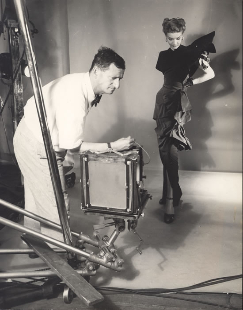 On the brink of surrealism: the stunning photography of Erwin Blumenfeld made in the 1940-ies On the brink of surrealism: the stunning photography of Erwin Blumenfeld made in the 1940-ies