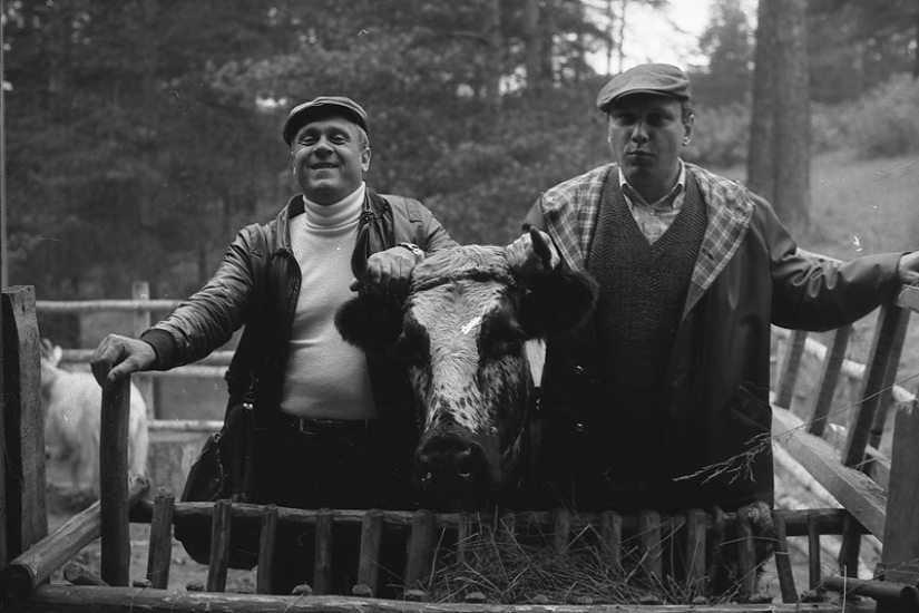 On the sets of popular Soviet films On the sets of popular Soviet films