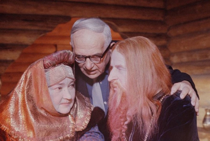 On the sets of popular Soviet films On the sets of popular Soviet films