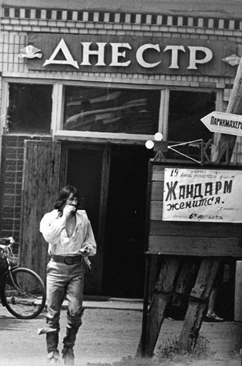 On the sets of popular Soviet films On the sets of popular Soviet films