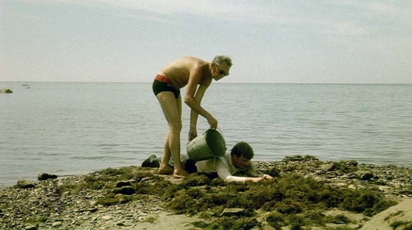 On the sets of popular Soviet films On the sets of popular Soviet films