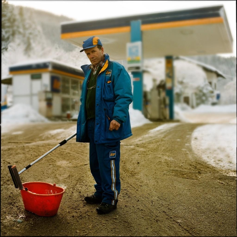 Ordinary Italians through the eyes of an Italian Ordinary Italians through the eyes of an Italian