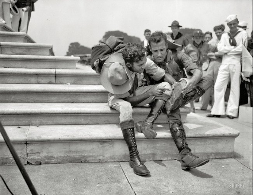 Our story, complete madness — 30 photos that prove it Our story, complete madness — 30 photos that prove it