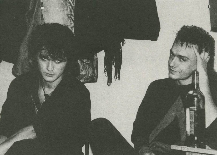 Papá-una copa de vino de oporto: cómo y qué bebieron las estrellas de rock rusas Papá-una copa de vino de oporto: cómo y qué bebieron las estrellas de rock rusas