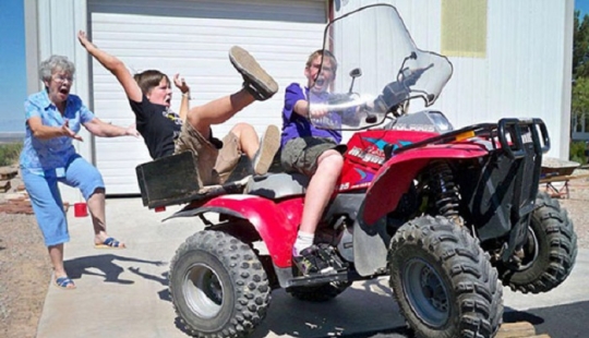 Para, un momento, eres terrible Para, un momento, eres terrible