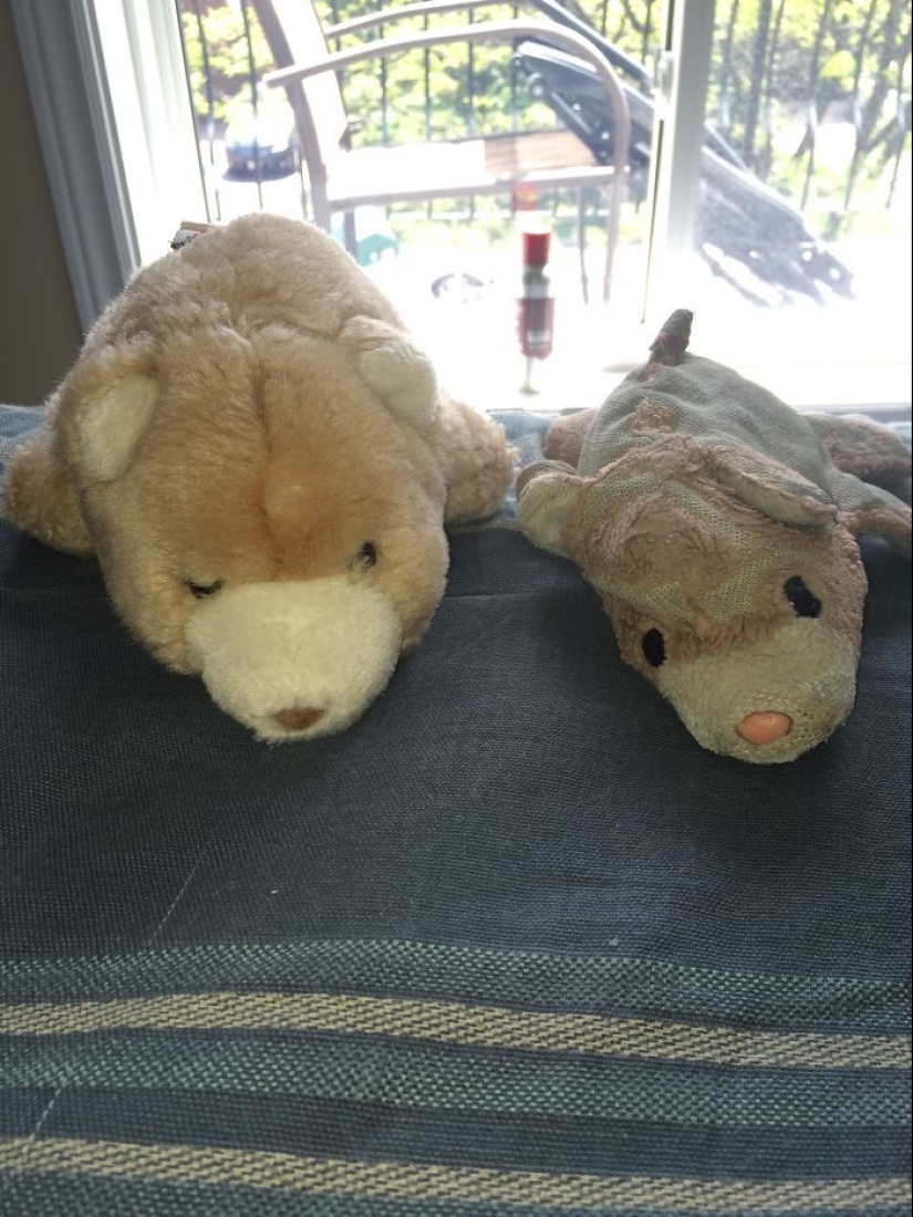 Pasado vs presente: juguetes idénticos con una diferencia de edad de más de 25 años