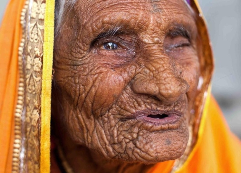 People and their nightmares from all over the world