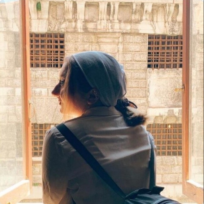 Perfil orgulloso: 30 narices femeninas imperfectas pero únicas