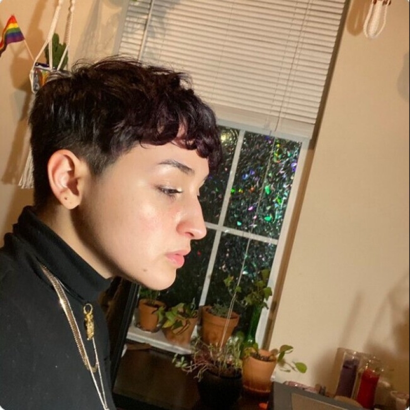 Perfil orgulloso: 30 narices femeninas imperfectas pero únicas