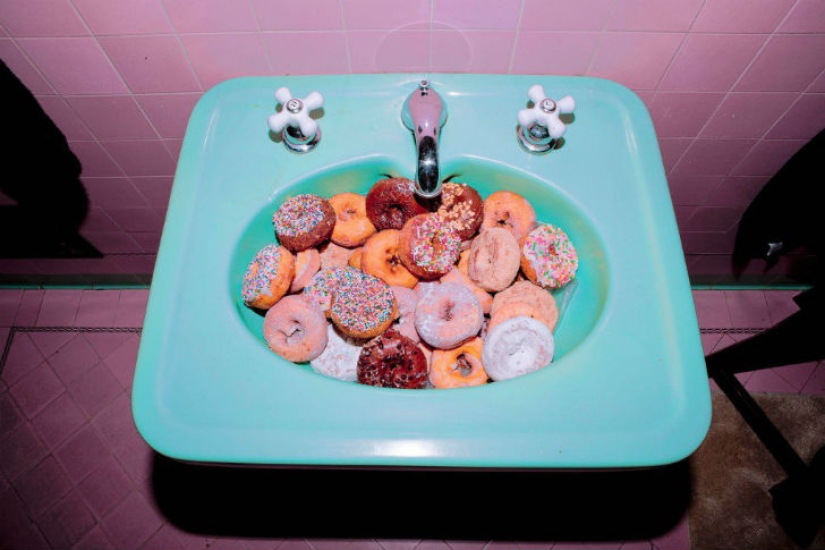 Photographer Sarah Baba and her gastronomic orgasm Photographer Sarah Baba and her gastronomic orgasm