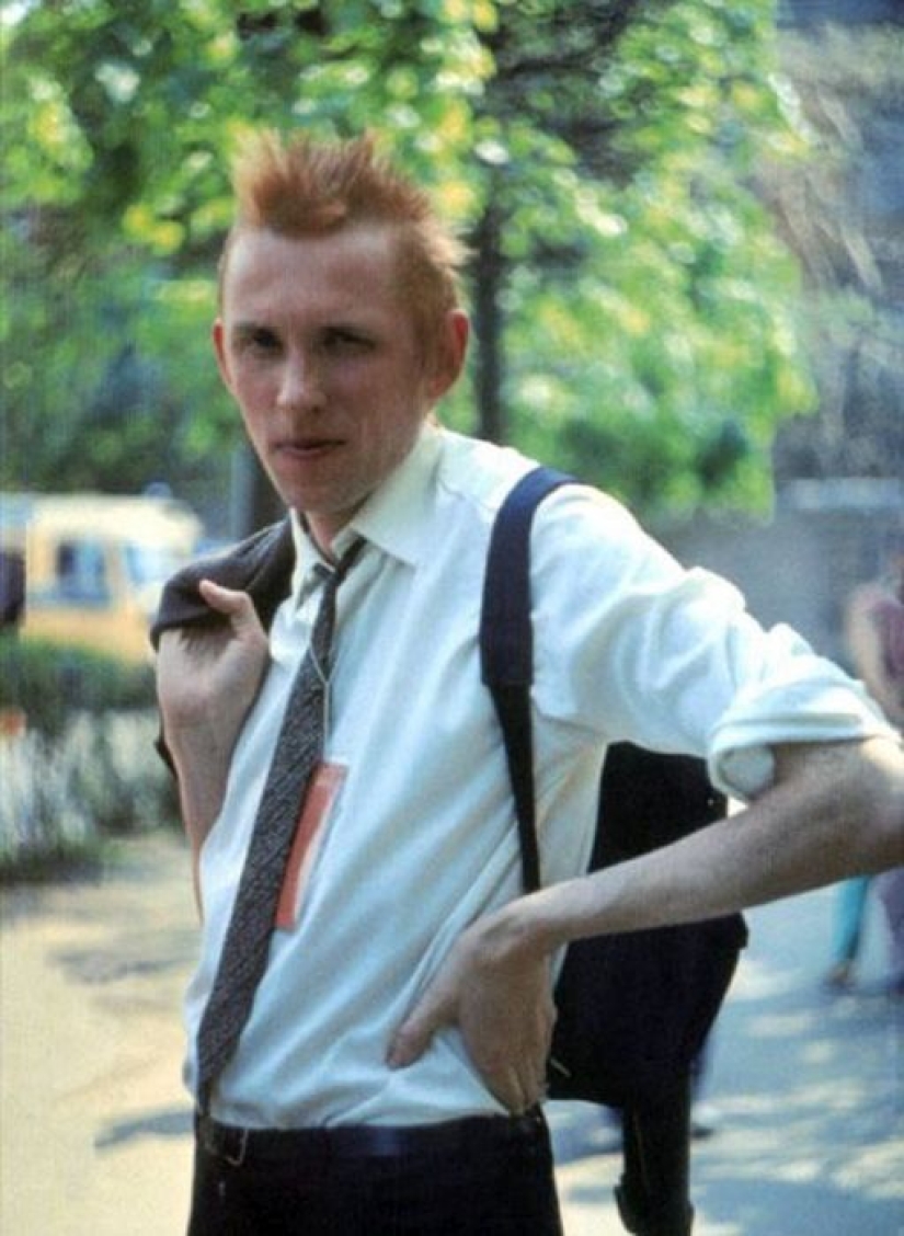 Photos from the personal archives of Russian rock stars