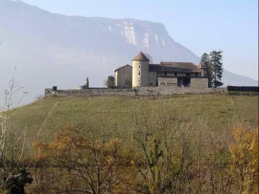 Pierre de Bayard: un caballero sin miedo ni reproche, que luchó solo con todo un ejército Pierre de Bayard: un caballero sin miedo ni reproche, que luchó solo con todo un ejército