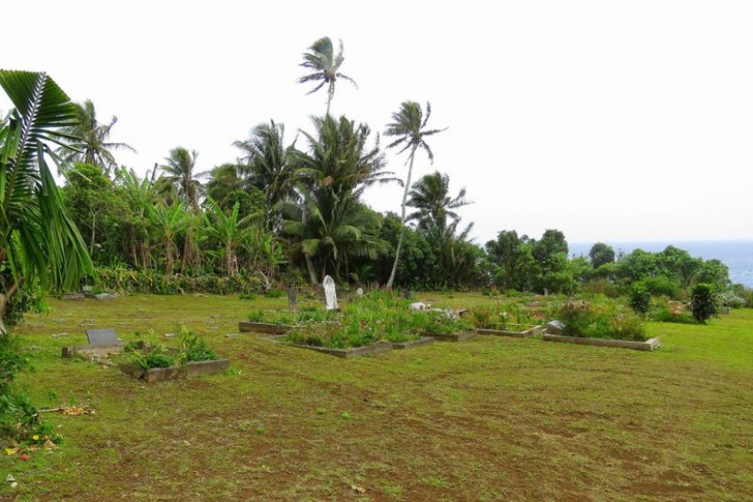 Pitcairn es una isla de violadores que han sido exonerados por sus víctimas Pitcairn es una isla de violadores que han sido exonerados por sus víctimas