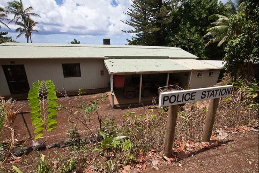 Pitcairn es una isla de violadores que han sido exonerados por sus víctimas Pitcairn es una isla de violadores que han sido exonerados por sus víctimas