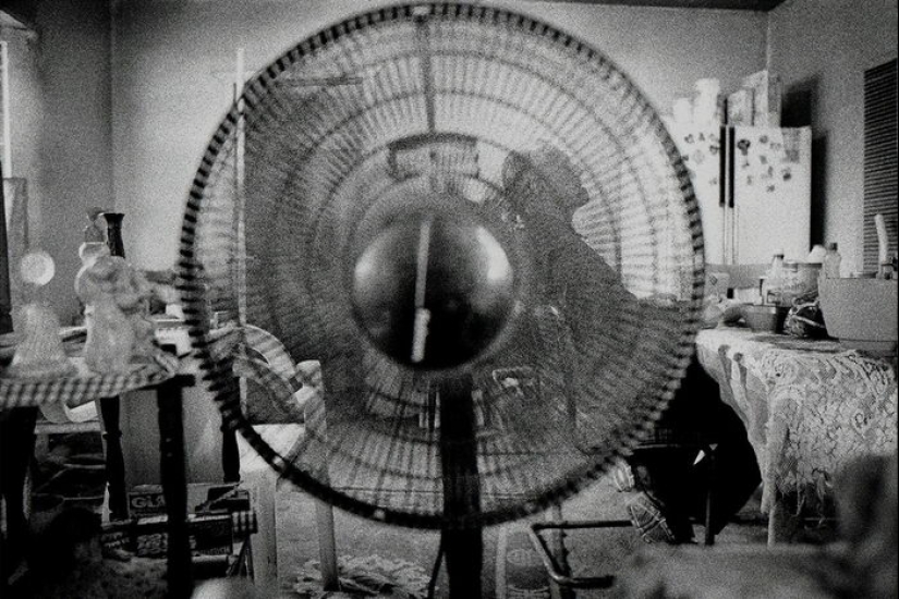 Pobreza y vanidad: el interior americano en imágenes por Matt Black Pobreza y vanidad: el interior americano en imágenes por Matt Black