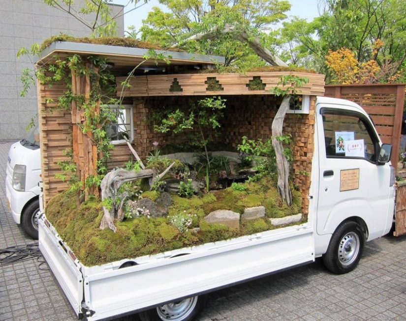 Podría venir sólo en Japón — más cool mobile mini-jardín