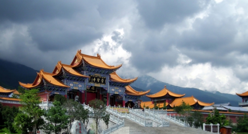 Por qué China se llama el"Imperio Celestial" Por qué China se llama el"Imperio Celestial"