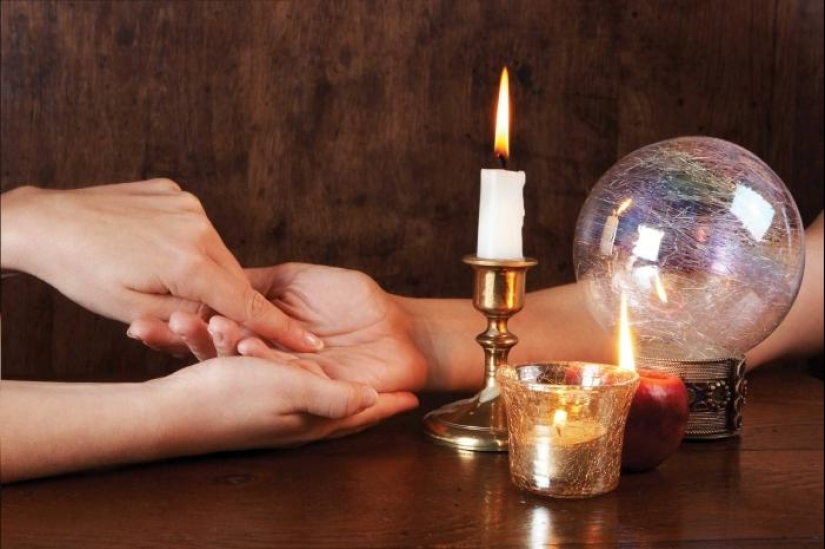 ¿Por qué los gitanos nunca le dicen suerte a los gitanos