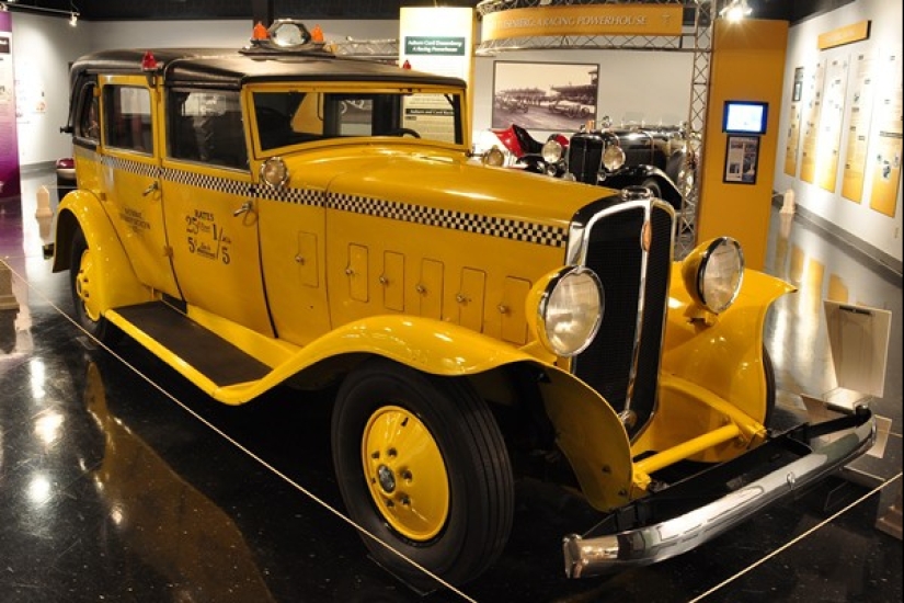 ¿Por qué los taxis de todo el mundo están marcados con fichas? ¿Por qué los taxis de todo el mundo están marcados con fichas?