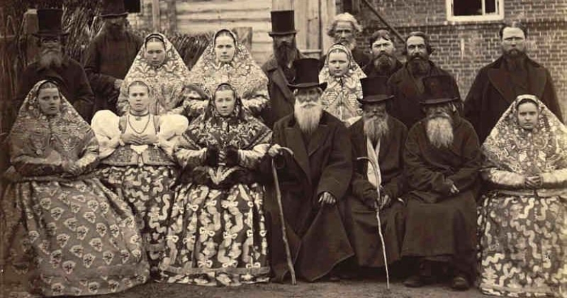 ¿Por qué rusia apellidos tienen diferentes terminaciones? ¿Por qué rusia apellidos tienen diferentes terminaciones?